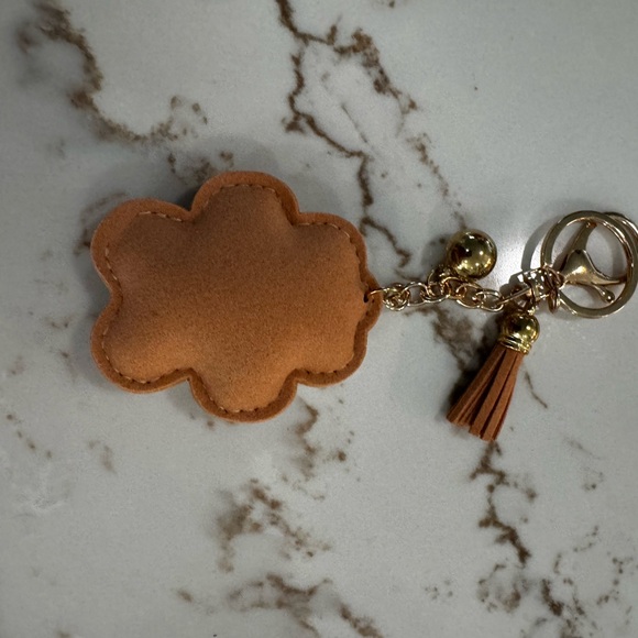 New dog paw print bling keychain - Picture 3 of 3